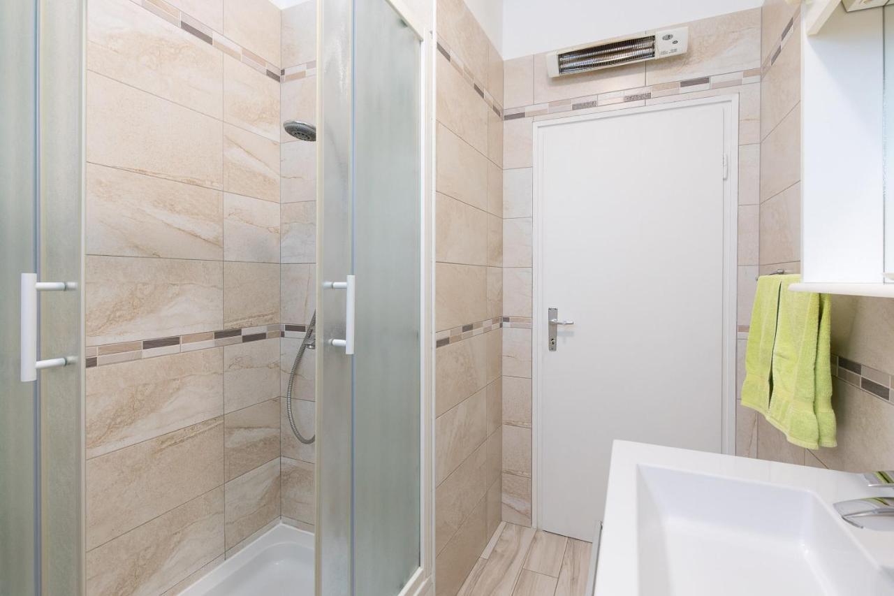 Apartment Oleander Punat Exterior photo