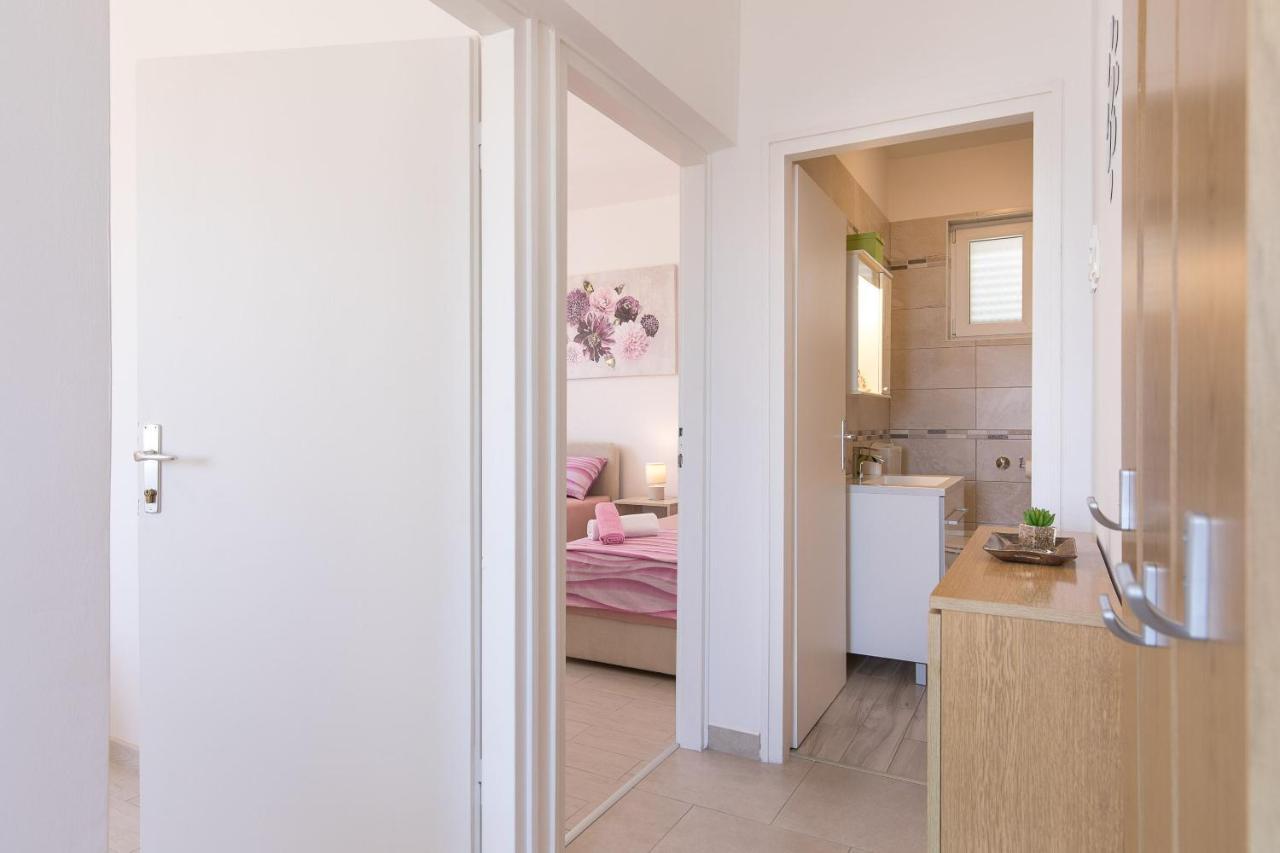 Apartment Oleander Punat Exterior photo